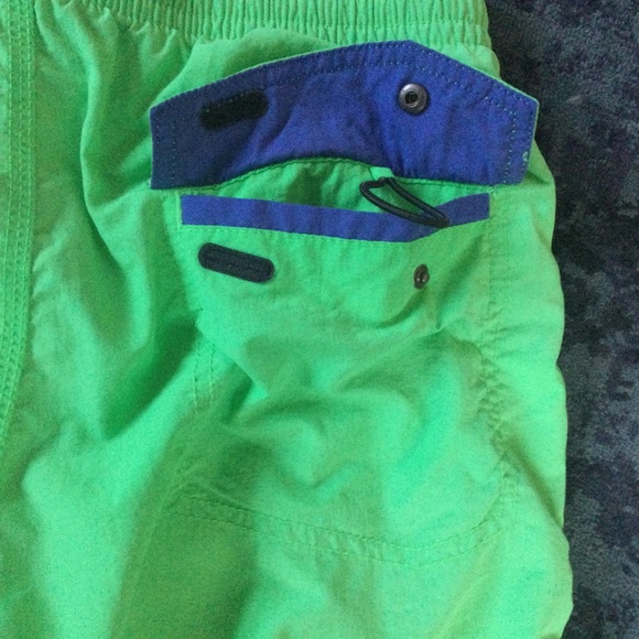 O'Neill Swim Sports Shorts Neon Green Hyperdry Lined - Picture 5 of 12